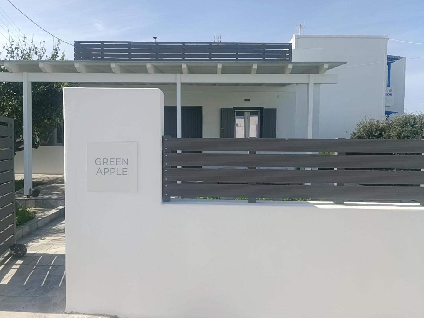 Zen Milos Green Apple 폴로니아 외부 사진